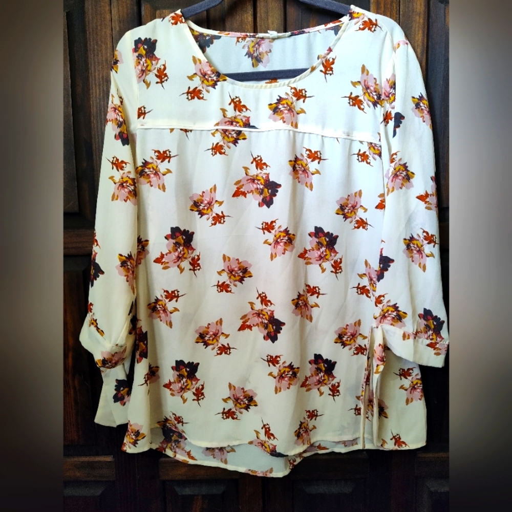 Maurice's Women's Blouse Cream Floral Size L